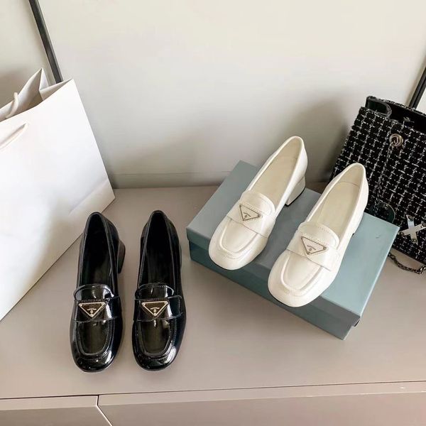 new thick heel women's shoes triangle mary british style casual versatile flat sole single round head outlets, Black
new thick heel women's shoes triangle mary british style casual versatile flat sole single round head outlets, Black