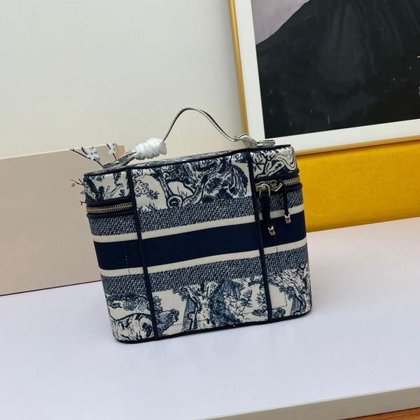 evening bags with , multi-, multi-pattern, multi-color fashion casual one-shoulder diagonal large-capacity beach bag
evening bags with , multi-, multi-pattern, multi-color fashion casual one-shoulder diagonal large-capacity beach bag