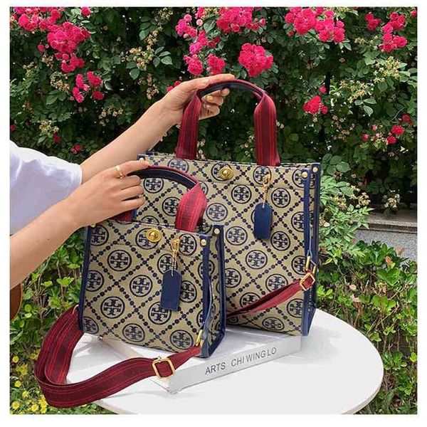 factory store 65% off clearance sale handbags 2021 canvas tote bag popular single shoulder size straddle women's bag, Black;red
factory store 65% off clearance sale handbags 2021 canvas tote bag popular single shoulder size straddle women's bag, Black;red