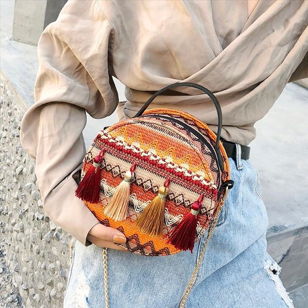 pu women ins super fire national wind portable small round bag tassel packet shoulder bag, Blue;pink
pu women ins super fire national wind portable small round bag tassel packet shoulder bag, Blue;pink