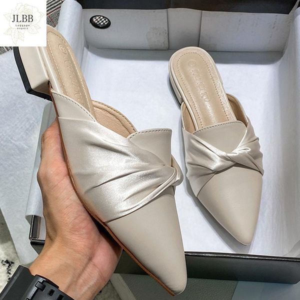 women slippers fashion mules french elegant bowknot design 2021 low heel slip on leisure ladies office shoes beige external wear, Black
women slippers fashion mules french elegant bowknot design 2021 low heel slip on leisure ladies office shoes beige external wear, Black