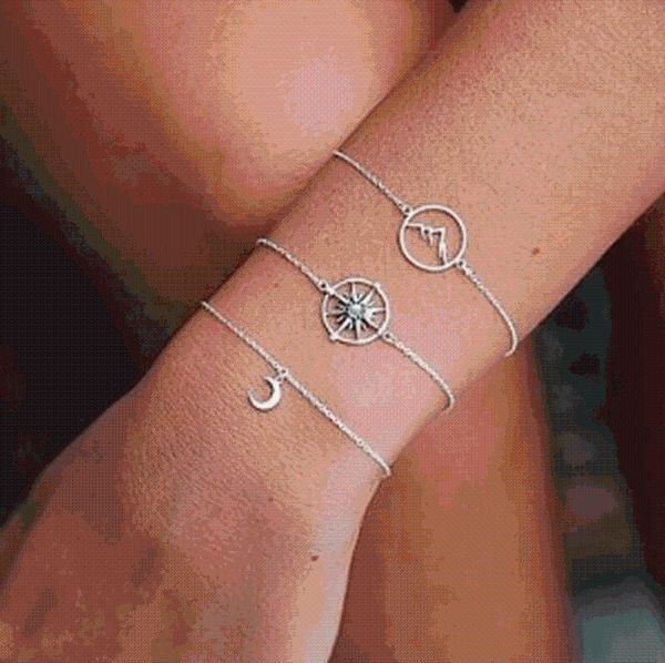 europe and the united states cross-border bohemian national wind moon six-pointed star round alloy mountain bracelet 3 sets charm bracelets, Golden;silver
europe and the united states cross-border bohemian national wind moon six-pointed star round alloy mountain bracelet 3 sets charm bracelets, Golden;silver
