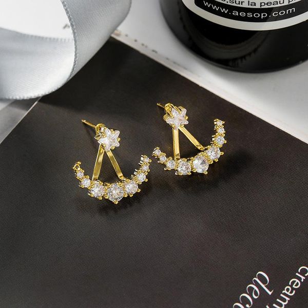 arrival korean geometric crystal women trendy stud earrings elegant fashion gold color metal party pendiente, Golden;silver
arrival korean geometric crystal women trendy stud earrings elegant fashion gold color metal party pendiente, Golden;silver