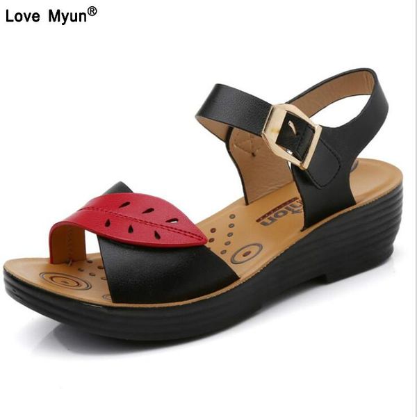 dress shoes mother sandals genuine leather large size flat summer casual comfortable non - slip in the elderly women 41 ghj89, Black
dress shoes mother sandals genuine leather large size flat summer casual comfortable non - slip in the elderly women 41 ghj89, Black