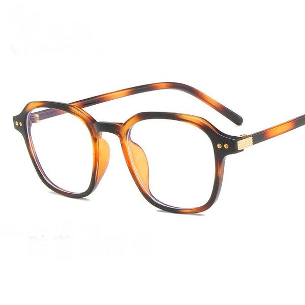 sunglasses anti blue rays computer glasses women vintage irregular frame gaming men eyestrain light blocking eyewear, White;black
sunglasses anti blue rays computer glasses women vintage irregular frame gaming men eyestrain light blocking eyewear, White;black