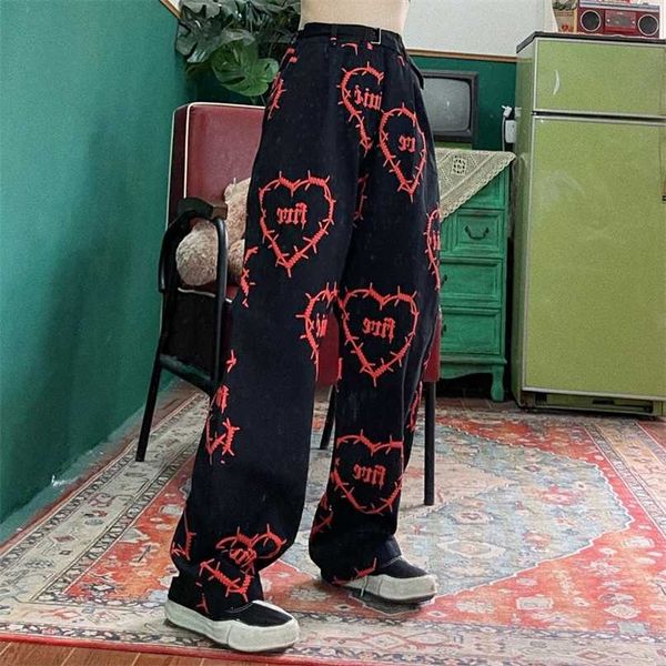 vintage streetwear handsome dark love printing loose boyfriend casual straight pants female trousers harajuku sweatpants 211007, Black;white
vintage streetwear handsome dark love printing loose boyfriend casual straight pants female trousers harajuku sweatpants 211007, Black;white