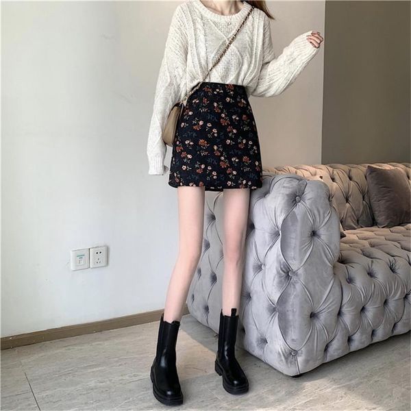 spring and summer style retro floral skirt female temperament wrap arm wear fashionable mid-length skirts, Black
spring and summer style retro floral skirt female temperament wrap arm wear fashionable mid-length skirts, Black
