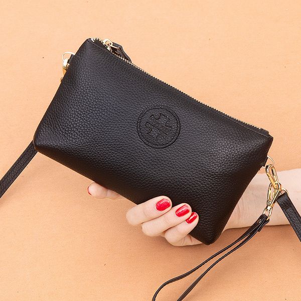 leather middle aged mother's messenger bag women's new head leather one shoulder soft for and old people designer handbags
leather middle aged mother's messenger bag women's new head leather one shoulder soft for and old people designer handbags