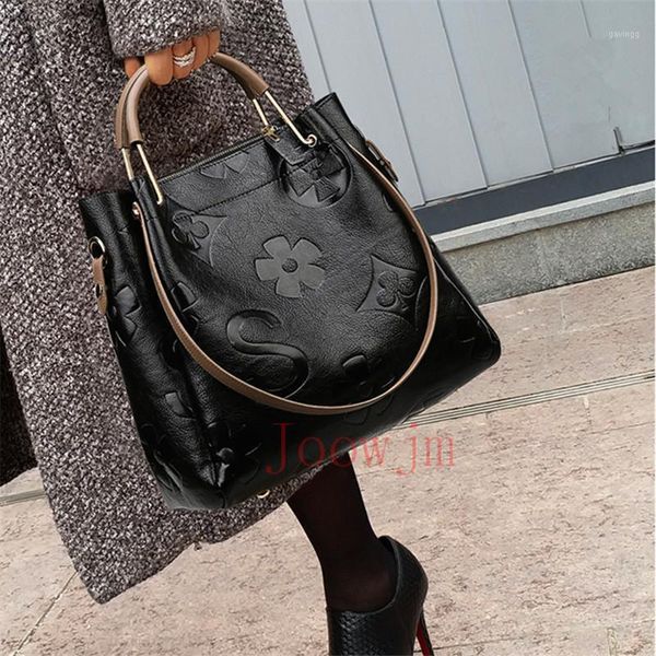 big women bucket bag female shoulder bags large size vintage soft leather lady cross body handbag for hobos evening
big women bucket bag female shoulder bags large size vintage soft leather lady cross body handbag for hobos evening