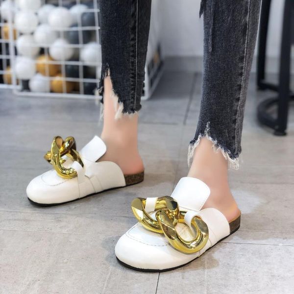 sandals women's color matching baotou overshoes summer style metal decoration chain flat casual shoes, Black
sandals women's color matching baotou overshoes summer style metal decoration chain flat casual shoes, Black