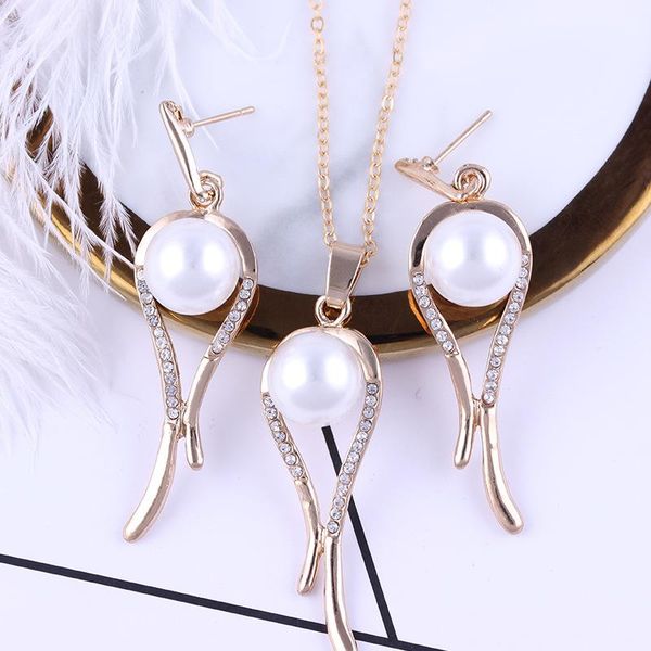 earrings & necklace baroque vintage pearl rhinestone inlaid irregular metal pendent set neck ear jewelry sets for women girls gift, Silver
earrings & necklace baroque vintage pearl rhinestone inlaid irregular metal pendent set neck ear jewelry sets for women girls gift, Silver
