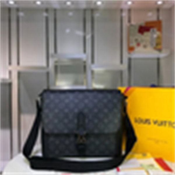 body shoulder designer luxury totes m40537 clutches men's handles messenger bags bag cross men bag handbags evening iconic top
body shoulder designer luxury totes m40537 clutches men's handles messenger bags bag cross men bag handbags evening iconic top
