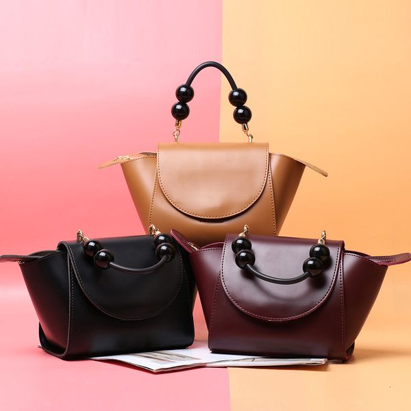 messenger bags messenger bagsfashion 2021 women's wing bag trend personality versatile one shoulder handbag
messenger bags messenger bagsfashion 2021 women's wing bag trend personality versatile one shoulder handbag