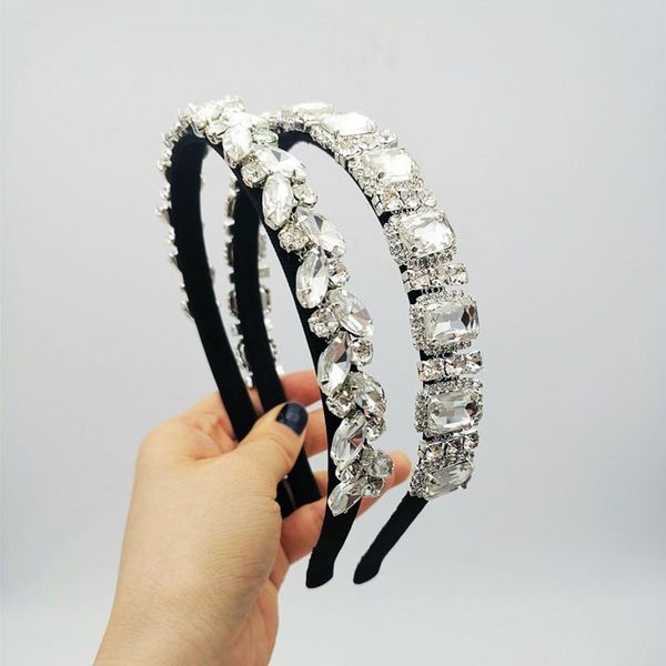hair accessories full rhinestone headbands fashion women's baroque shiny thin hairband all-match hoop headwear 
hair accessories full rhinestone headbands fashion women's baroque shiny thin hairband all-match hoop headwear