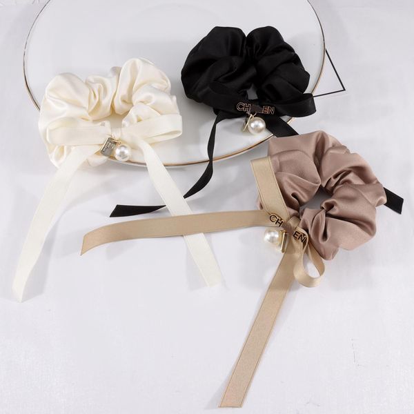 barrettes hairpin jewelry simulation silk head rope large intestine hair circle korean version high-end horsetail bow back ornament female, Golden;silver
barrettes hairpin jewelry simulation silk head rope large intestine hair circle korean version high-end horsetail bow back ornament female, Golden;silver