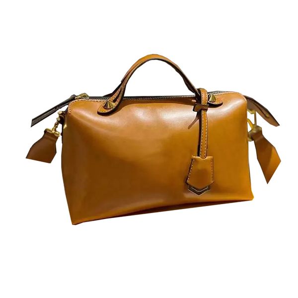 luxury designers shoulder bags women's stick bag crossbody bag french minority design wide strap fashion brand broadband single cross c
luxury designers shoulder bags women's stick bag crossbody bag french minority design wide strap fashion brand broadband single cross c