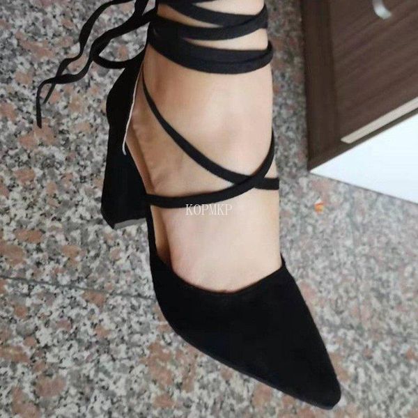 dress shoes brand design women pointed toe cross lace up female casual loafers pumps zapatos de mujer plataforma 36-43 gladiator 2022, Black
dress shoes brand design women pointed toe cross lace up female casual loafers pumps zapatos de mujer plataforma 36-43 gladiator 2022, Black