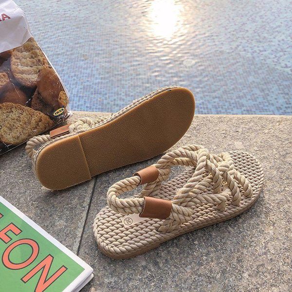 sandals 2021 summer korean women's flat bottom rope cross strap shoes comfortable leisure beach, Black
sandals 2021 summer korean women's flat bottom rope cross strap shoes comfortable leisure beach, Black