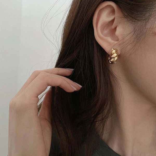 hoop & huggie vintage twist round earrings for women ladies gold silver color circle piercing jewelry, Golden;silver
hoop & huggie vintage twist round earrings for women ladies gold silver color circle piercing jewelry, Golden;silver