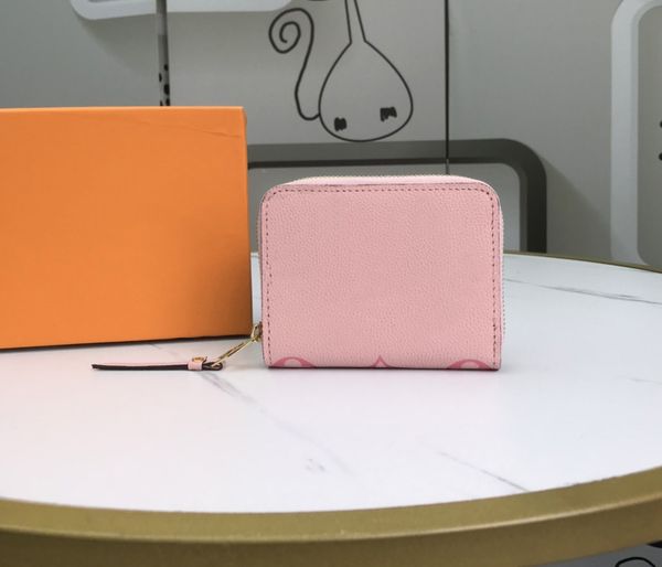 2021 fashion flowers designer wallets luxurys men women leather bags classic letters key coin purse original box plaid card holder m80408-1, Red;black
2021 fashion flowers designer wallets luxurys men women leather bags classic letters key coin purse original box plaid card holder m80408-1, Red;black