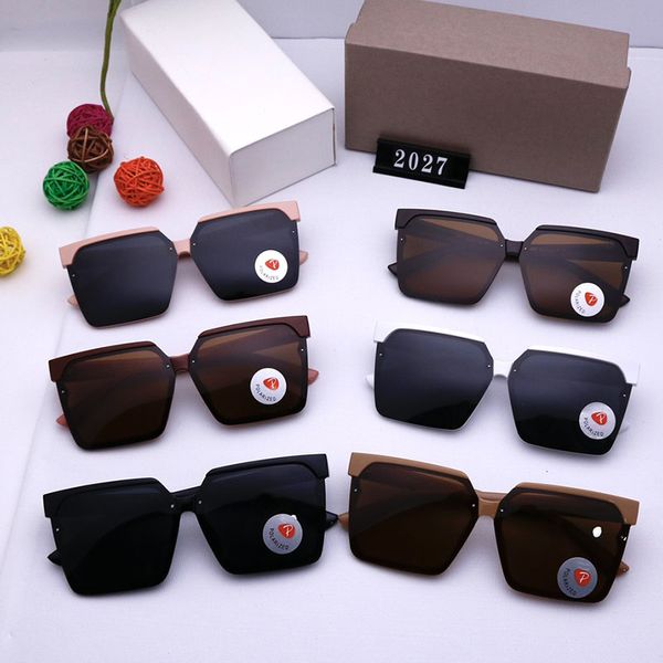 fashion brand women sunglasses big fram luxury designer sunglasses for men uv proof luxury designers sunglasses polarized 2021, White;black
fashion brand women sunglasses big fram luxury designer sunglasses for men uv proof luxury designers sunglasses polarized 2021, White;black