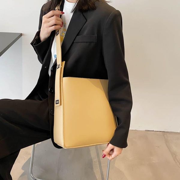 evening bags the fashion 2021 one-shoulder portable bag for women. large capacity. bucket bag. contracted
