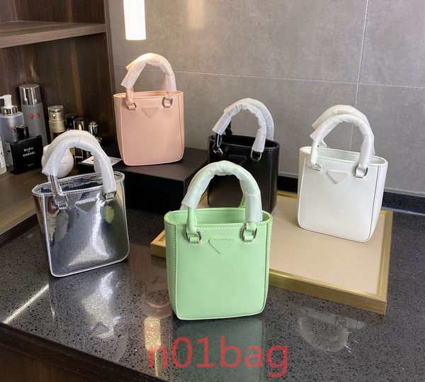 high end luxury mini bags cute tote handbag fashion bright cortex messenger bag shoulder strap detachable belt
high end luxury mini bags cute tote handbag fashion bright cortex messenger bag shoulder strap detachable belt