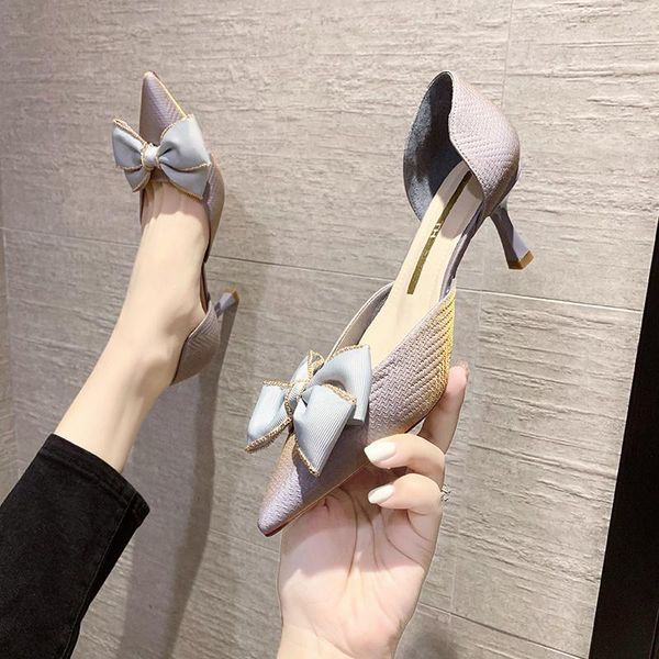dress shoes 2021 summer and autumn fashion pointed bow stiletto heel all-match single women's, Black
dress shoes 2021 summer and autumn fashion pointed bow stiletto heel all-match single women's, Black