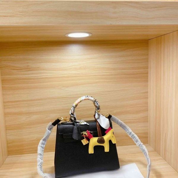 herme designer handbags women luxurys bag women's platinum s 30 woman's same fashion hand messenger small square crossbody messeng
herme designer handbags women luxurys bag women's platinum s 30 woman's same fashion hand messenger small square crossbody messeng