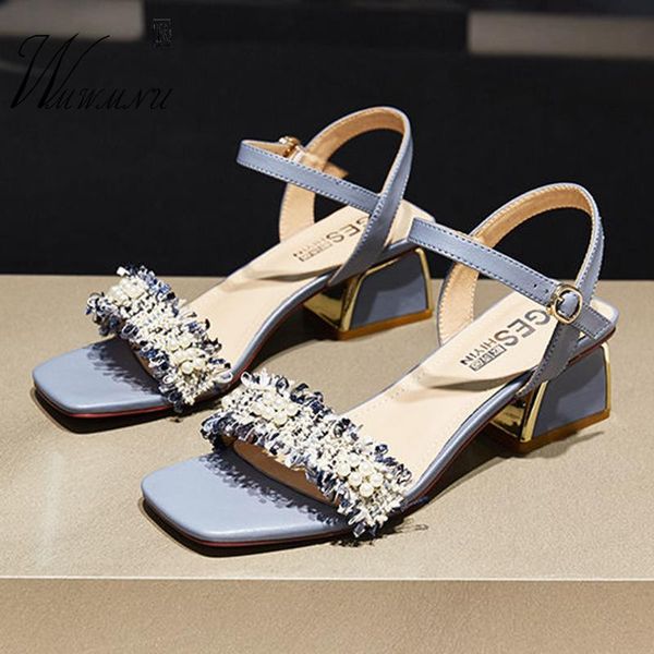 fashionfashion embroider square head sandals 2021summer string bead casual shoes non-slip designer women high heel, Black
fashionfashion embroider square head sandals 2021summer string bead casual shoes non-slip designer women high heel, Black