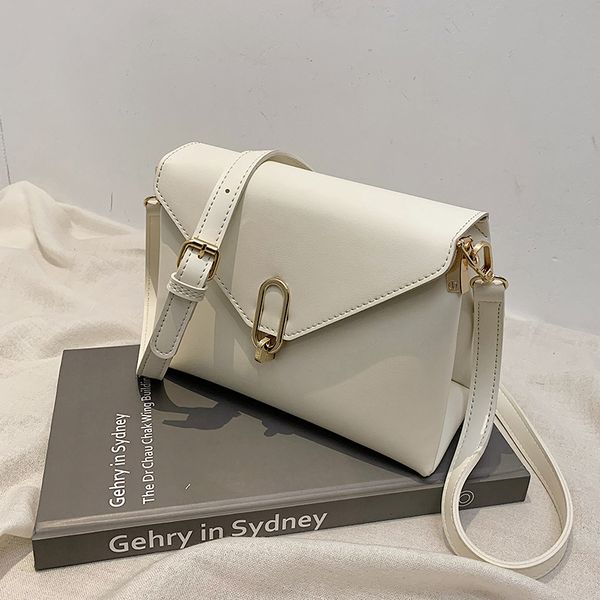 niche design all-match ins bag female 2021 new fashion high-end messenger bag selling square bag shoulder width 22cm
niche design all-match ins bag female 2021 new fashion high-end messenger bag selling square bag shoulder width 22cm