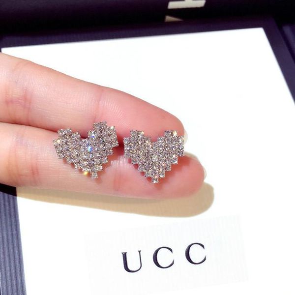 stud s925 sterling silver color cute heart bling zircon stone earrings for women korean fashion jewelry 2021, Golden;silver
stud s925 sterling silver color cute heart bling zircon stone earrings for women korean fashion jewelry 2021, Golden;silver