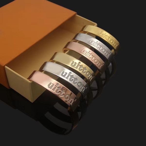 2021 luxury designer brand cuff gold/silver rose cz enamel punk bangles stainless steel cubic zirconia nonogram letter hiphop bracelets wome, White
2021 luxury designer brand cuff gold/silver rose cz enamel punk bangles stainless steel cubic zirconia nonogram letter hiphop bracelets wome, White