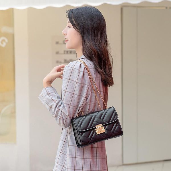 fashion single shoulder flap bag solid color messenger luxury designer handbag women bags
fashion single shoulder flap bag solid color messenger luxury designer handbag women bags
