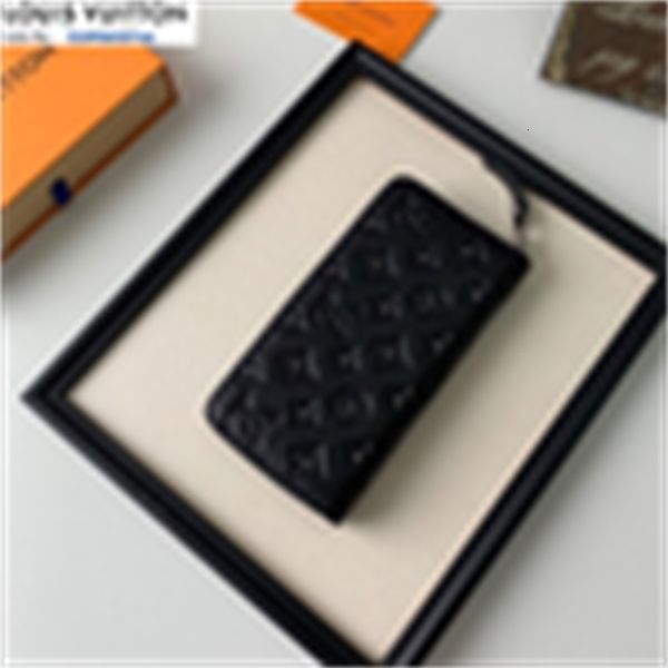 chain brand designer luxury pouches m60017 old flower wallet nail zipper wallet black card women real leather key long wallets holders phone, Red;black
chain brand designer luxury pouches m60017 old flower wallet nail zipper wallet black card women real leather key long wallets holders phone, Red;black