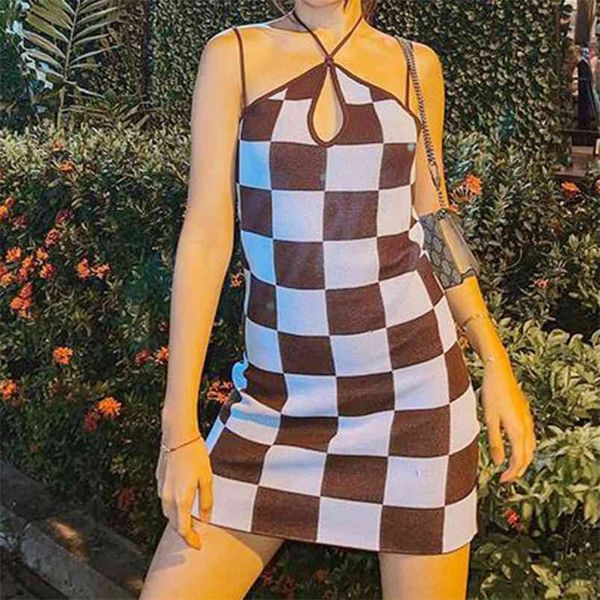 plaid print y2k knitted bandage halter dress women summer backless sundress sleeveless beach vintage mini dresses party 210510, Black;gray
plaid print y2k knitted bandage halter dress women summer backless sundress sleeveless beach vintage mini dresses party 210510, Black;gray