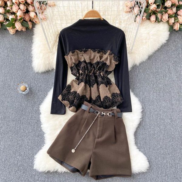 women's tracksuits prepomp 2021 long sleeve lace t-shirt women fashion design high waist wide leg shorts metal belt two piece set outfi, Gray
women's tracksuits prepomp 2021 long sleeve lace t-shirt women fashion design high waist wide leg shorts metal belt two piece set outfi, Gray