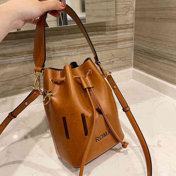 flower bag bucket small classic crossbody handbags purse genuine leather f letter patchwork color two detchable shoulder strap lady totes
flower bag bucket small classic crossbody handbags purse genuine leather f letter patchwork color two detchable shoulder strap lady totes