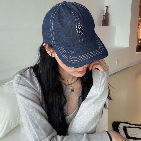sun hat spring korean embroidered letter lovers baseball men and women leisure outdoor sports sun hat cap fashion, Blue;gray
sun hat spring korean embroidered letter lovers baseball men and women leisure outdoor sports sun hat cap fashion, Blue;gray