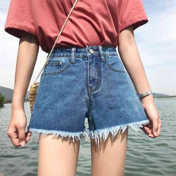 retro ripped summer women wide leg blue denim shorts casual female streetwear loose solid tassel jeans plus size 210601, White;black
retro ripped summer women wide leg blue denim shorts casual female streetwear loose solid tassel jeans plus size 210601, White;black