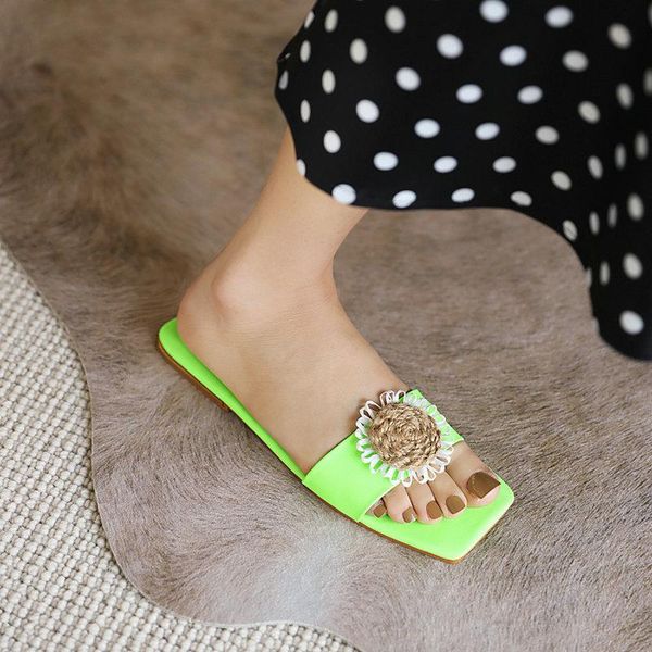 slippers women summer shoes slides pantofle low fashion flat 2021 luxury hoof heels scandals basic floral fabric pu fretwork, Black
slippers women summer shoes slides pantofle low fashion flat 2021 luxury hoof heels scandals basic floral fabric pu fretwork, Black