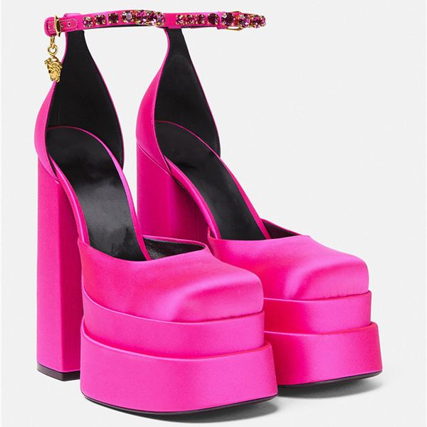 brand designer pumps luxury satin cloth sandals crystal buckle spring summer female party runway shoes round toe high heels women sandal, Black
brand designer pumps luxury satin cloth sandals crystal buckle spring summer female party runway shoes round toe high heels women sandal, Black