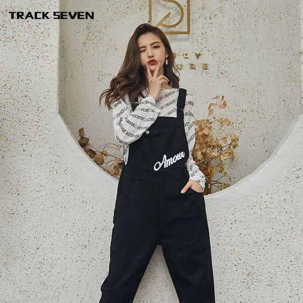 fashion jeans quality women's wear autumn korean loose casual versatile age reducing straight suspenders, Blue
fashion jeans quality women's wear autumn korean loose casual versatile age reducing straight suspenders, Blue