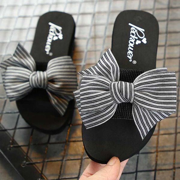 summer slippers fashion stripe bow indoor and outdoor flip-flops beach shoe sh197 210625, Black
summer slippers fashion stripe bow indoor and outdoor flip-flops beach shoe sh197 210625, Black