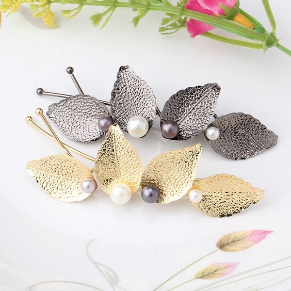 new arrival four leaves pearls wave woman hair pins exquisite hair jewelry accessories for girls barrettes, Golden;white
new arrival four leaves pearls wave woman hair pins exquisite hair jewelry accessories for girls barrettes, Golden;white