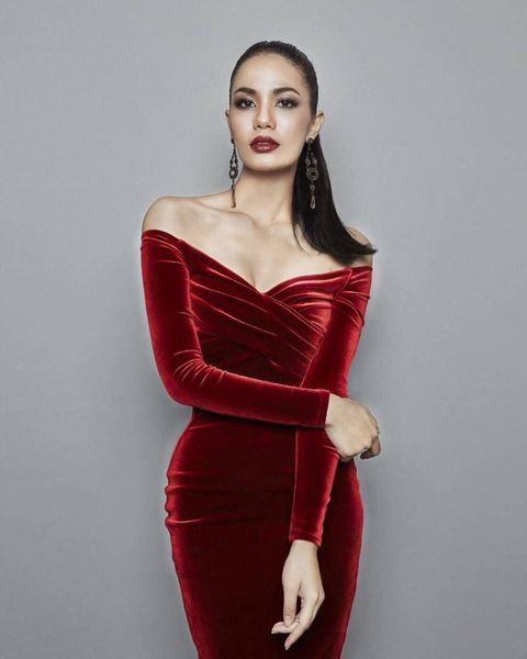 casual dresses est women dress off the shoulder slash neck knee length velvet night party, Black;gray
casual dresses est women dress off the shoulder slash neck knee length velvet night party, Black;gray