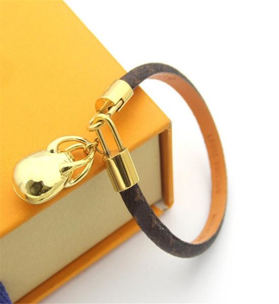love 18cm fashion l ouis leather bracelets keep for men woman designers couples v lock wristband flower it pattern bracelet jewelry, Silver
love 18cm fashion l ouis leather bracelets keep for men woman designers couples v lock wristband flower it pattern bracelet jewelry, Silver