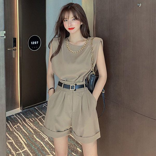 women's two-piece sets summer 2021 fashion temperament sleeveless + high waist casual wide leg shorts tracksuits, Gray
women's two-piece sets summer 2021 fashion temperament sleeveless + high waist casual wide leg shorts tracksuits, Gray