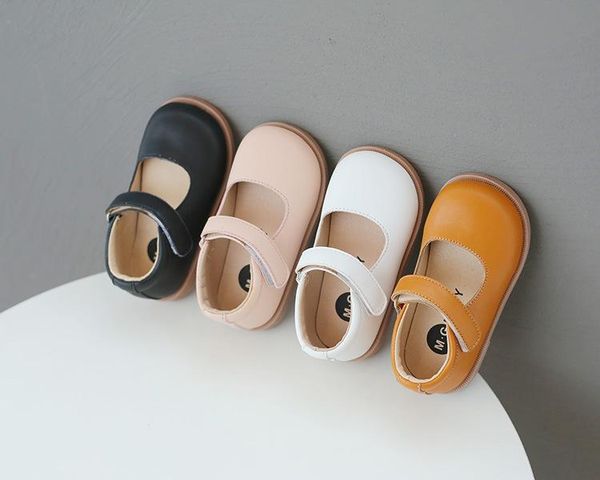 simple and fashionable girls leather shoes princess 2021 spring autumn model children soft-soled non-slip baby athletic & outdoor, Black
simple and fashionable girls leather shoes princess 2021 spring autumn model children soft-soled non-slip baby athletic & outdoor, Black