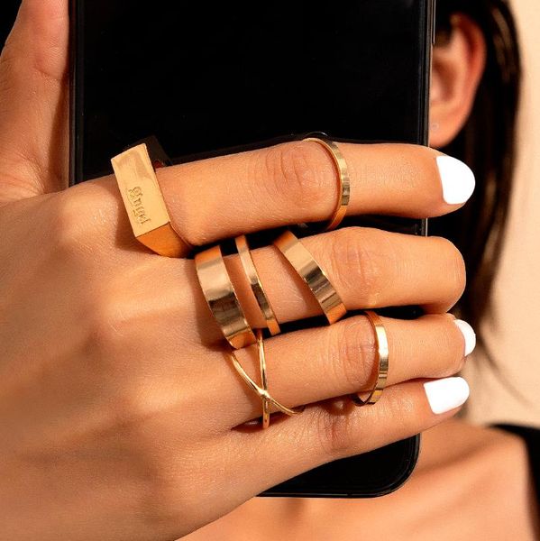 wedding rings fashion jewelry set selling vintage metal alloy hollow round open women finger ring for girl lady party gifts, Slivery;golden
wedding rings fashion jewelry set selling vintage metal alloy hollow round open women finger ring for girl lady party gifts, Slivery;golden